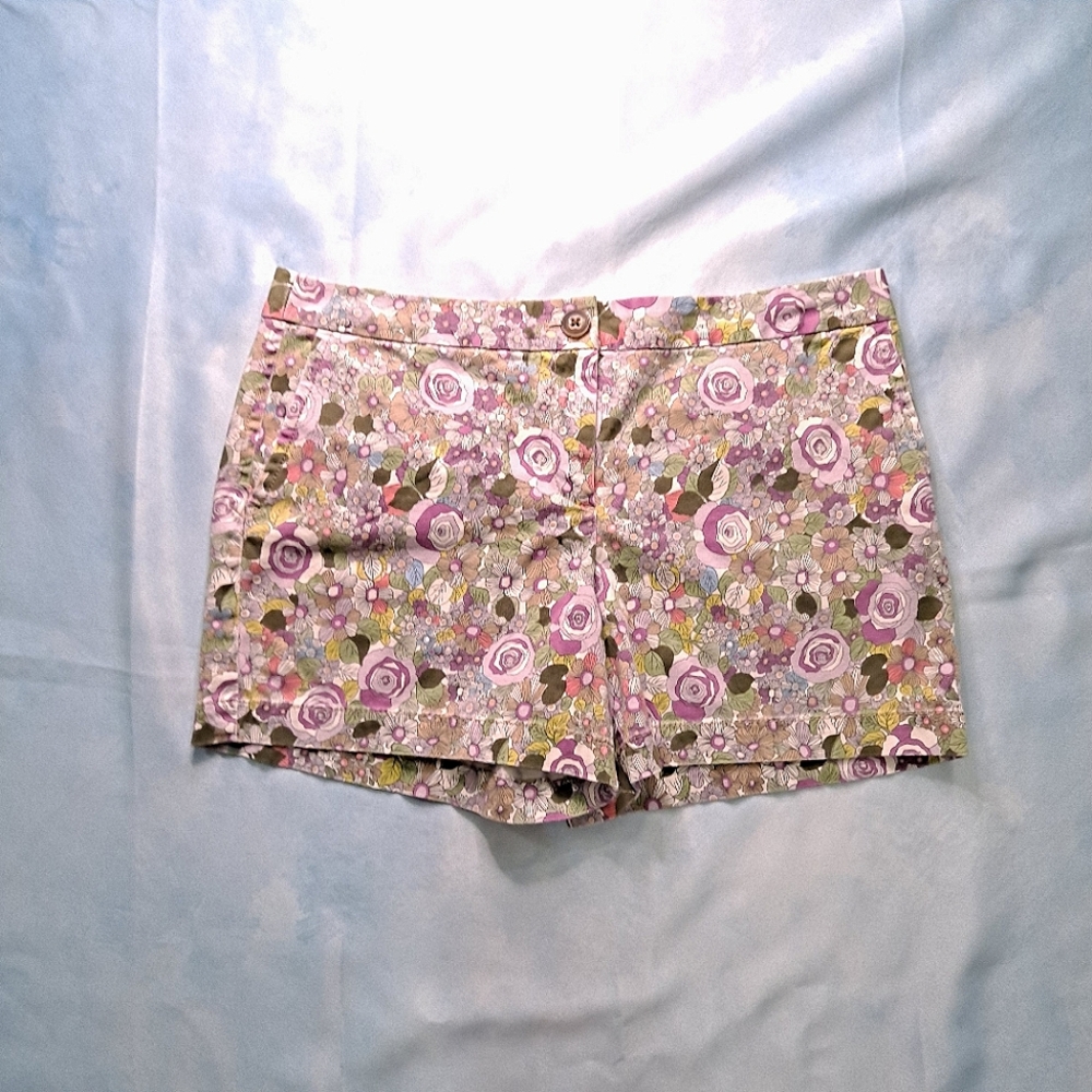 LOFT women's shorts size 10. EUC